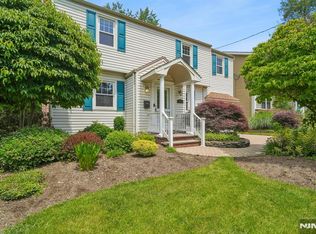 288 Wales Ave, River Edge, NJ 07661
