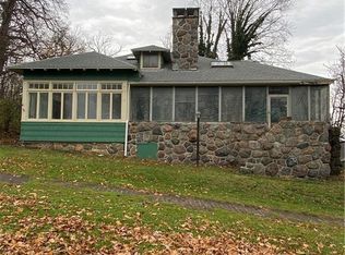 1103 Oak St, Syracuse, NY 13203