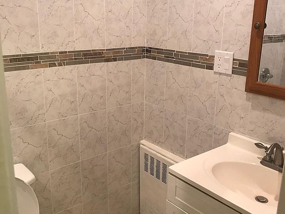 4th image of 85-67 75th St Floor 2