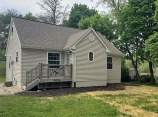 9024 Cooper Rd, Pleasant Prairie, WI 53158