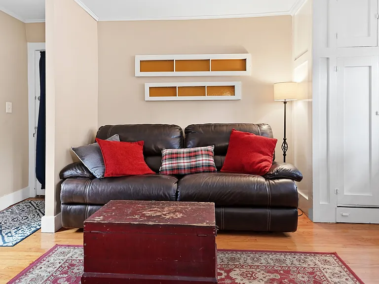 152 Regent St #3 — Photo 10