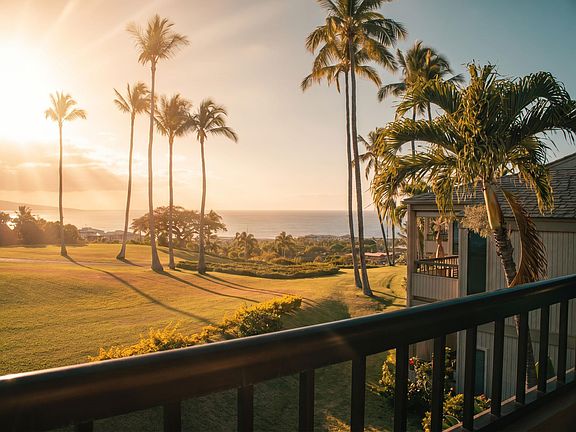2nd image of 10 Wailea Ekolu Pl APT 1204