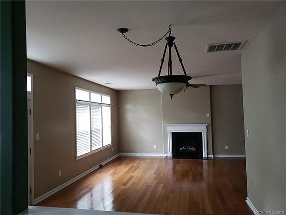 2nd image of 7131 Caggy Ln