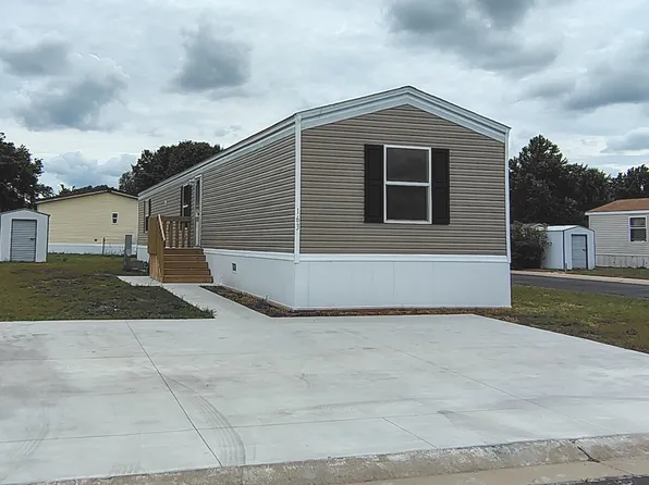 5135 S Hydraulic St, Wichita, KS 67216