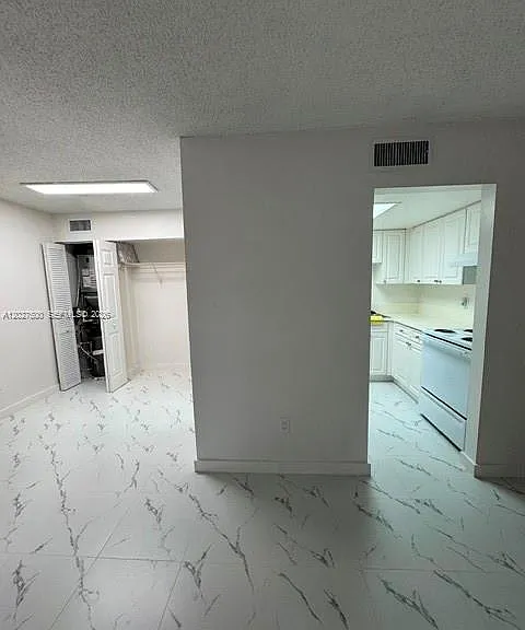 8309 SW 142nd Ave #G203 — Photo 5