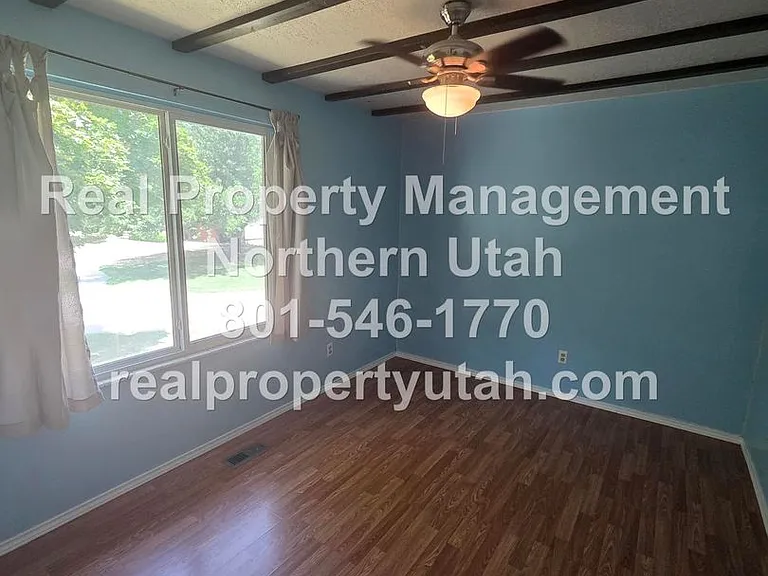651 W 1060 N — Photo 18