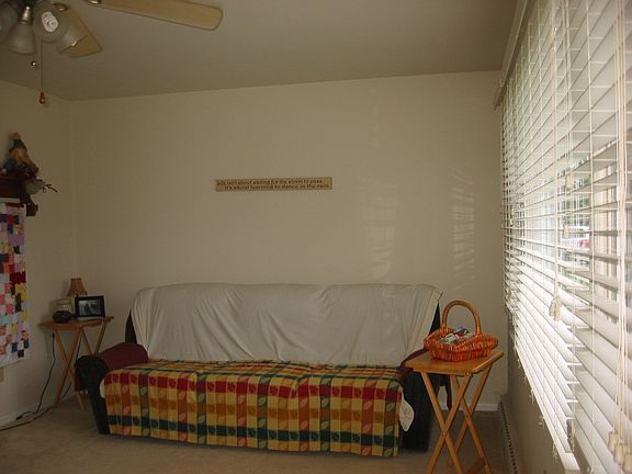 2nd image of 3409 Lauriston Dr