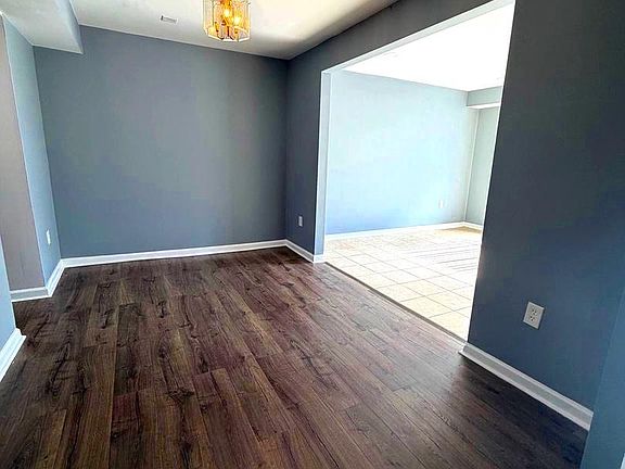 5th image of 2346 Sun Valley Cir #2-A