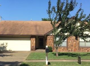 1400 S 28th St, Broken Arrow, OK 74014