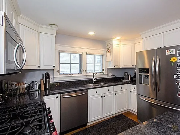 281 Brookline St — Photo 2