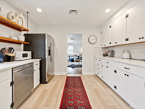 5th image of 37 Church Hill Road