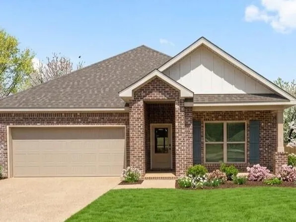 124 Castlewoods Way, Petal, MS 39465