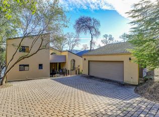 13637 Forest Park Cir, Penn Valley, CA 95946
