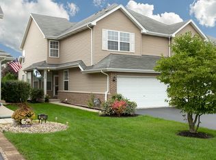 520 N Frieh Dr, Romeoville, IL 60446