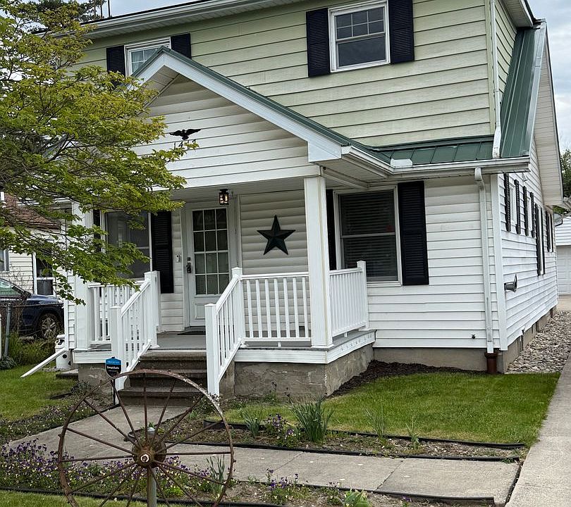 1st image of 1417 Primrose Ave