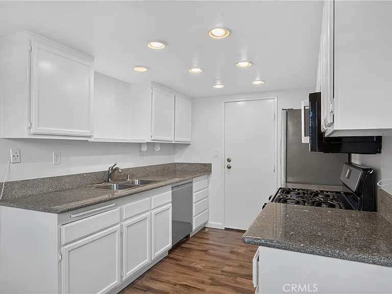 8539 Citigate Dr — Photo 8