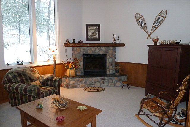 2nd image of 42 Dunn Way