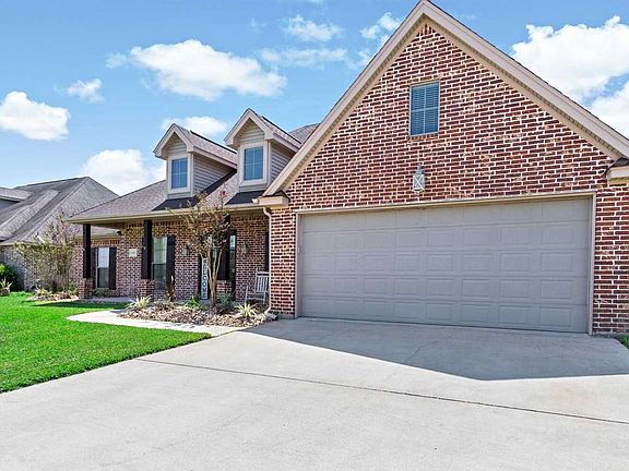 3rd image of 8435 Glen Rose Cir
