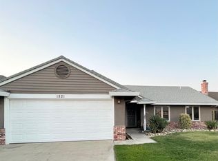 1821 Columbard Way, Modesto, CA 95351