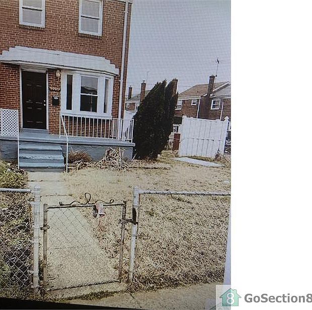 2nd image of 1906 Penhall Rd