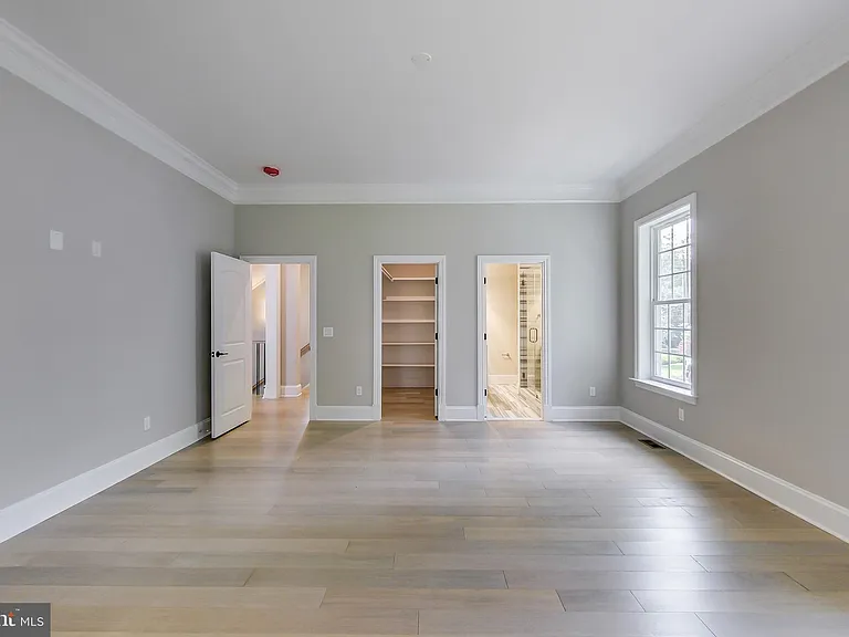 3104 Sleepy Hollow Rd — Photo 57