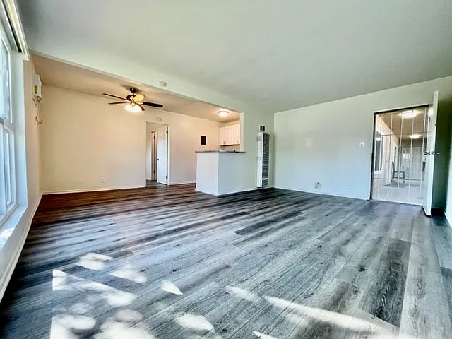 1811 W Sallie Ln #D1 — Photo 37