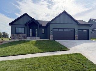 630 7th Ave NE, Byron, MN 55920