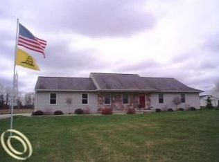 9127 Lambs Rd, Goodells, MI 48027