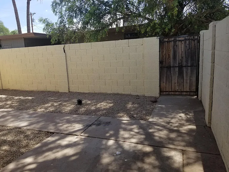 2019 W Turney Ave #3 — Photo 9