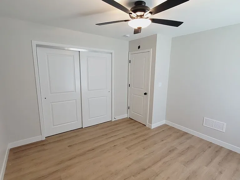 4604 Alan Ln. — Photo 9