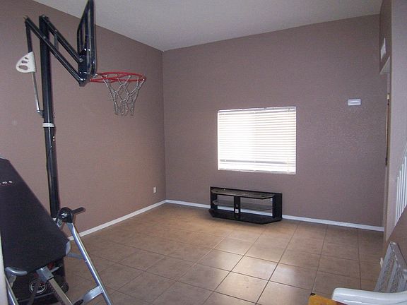 4th image of 8419 W Hughes Dr