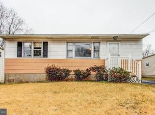 1825 Osbourne Ave, Willow Grove, PA 19090