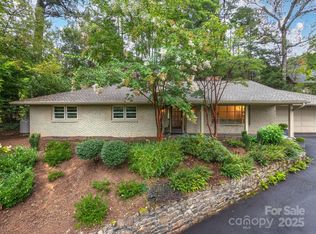 85 E Euclid Pkwy, Asheville, NC 28804