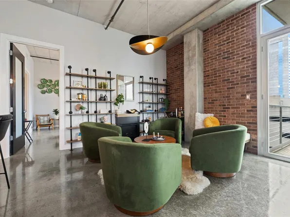 800 W 5th St APT 501, Austin, TX 78703