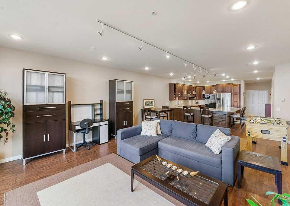1st image of 103 E 10th Ave NW #402