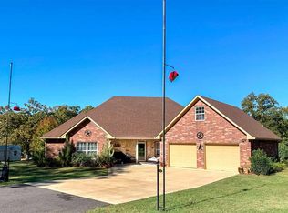 260 Terry Dr, Jefferson, TX 75657