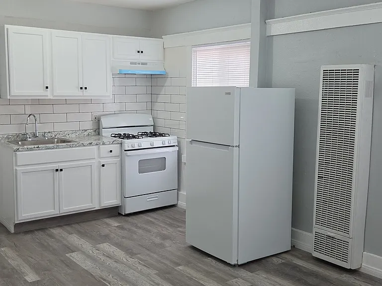 1128 Raymond Ave #11A — Photo 9