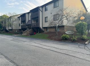 27401 Westown Blvd APT 1510, Westlake, OH 44145