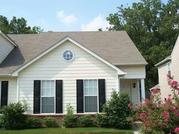 127 Dannon Springs Dr, Collierville, TN 38017