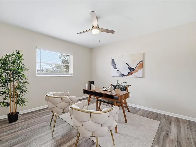 2327 W Knollwood Pl — Photo 21