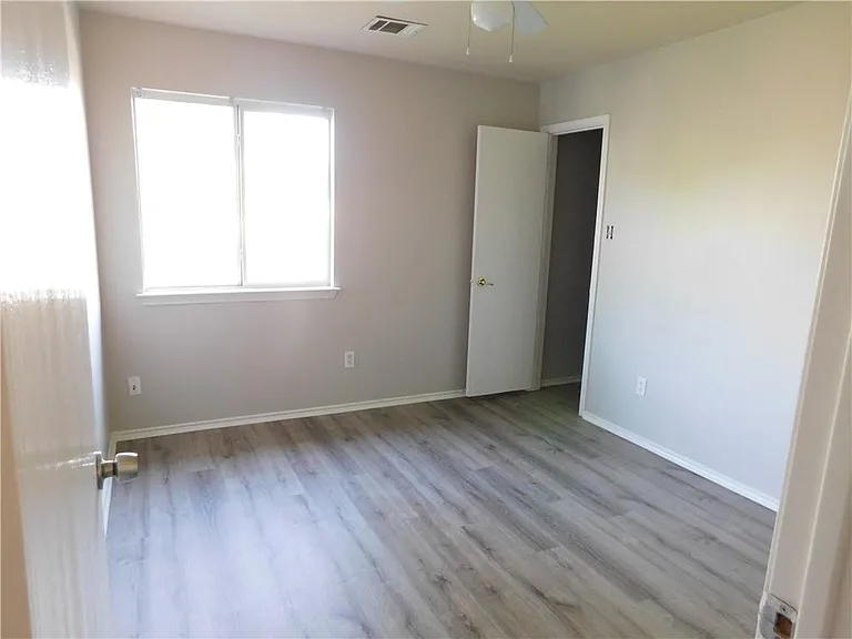 17701 Powder Creek Dr — Photo 10