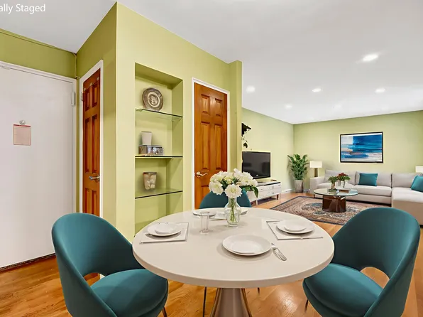 2241 Plumb 1st Street image 4 of 21