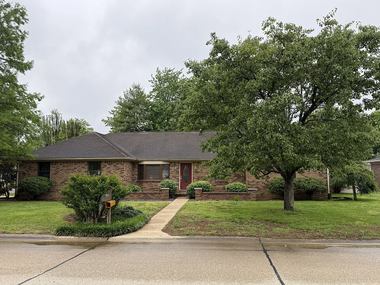 3 bed, 1778 sqft, $2,000 — Photo 1