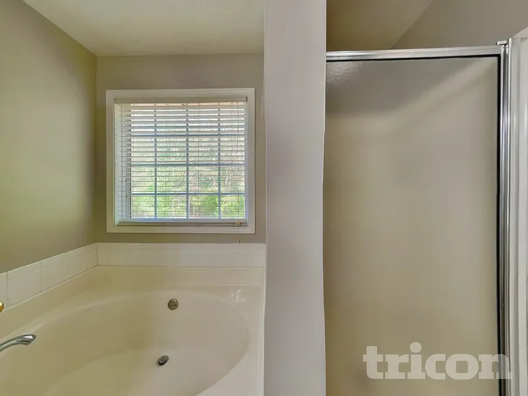 515 Plantation Creek Dr — Photo 11