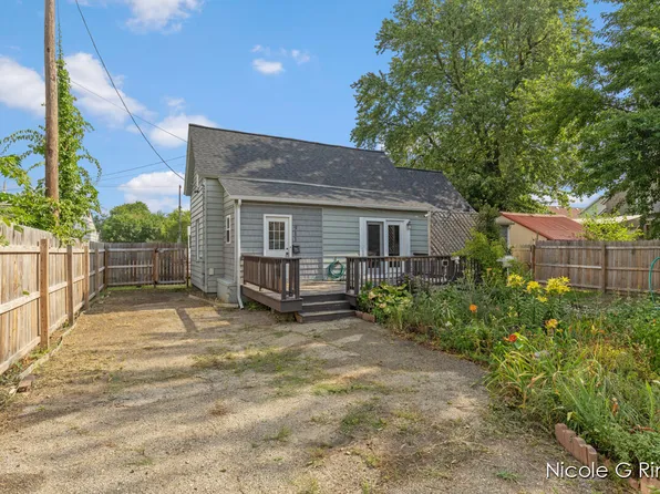 911 Baldwin St SE, Grand Rapids, MI 49506