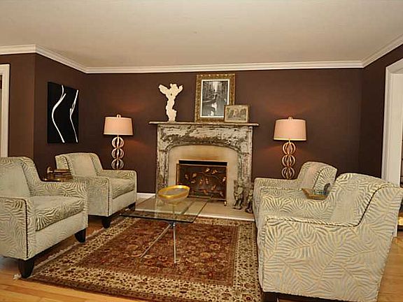 5th image of 7215 Williams Creek Dr