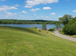 Clear View Dr, Sheffield, AL 35660