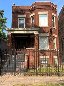 6819 S Dorchester Ave, Chicago, IL, 60637