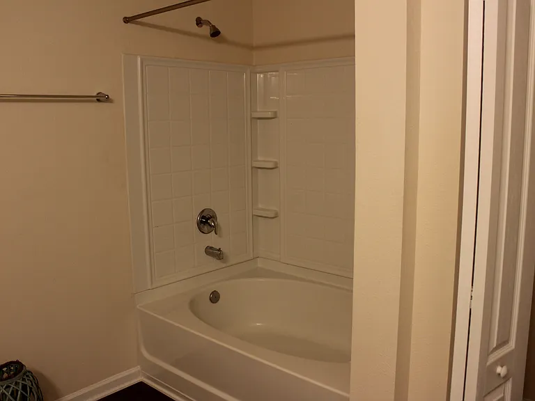 233 Falcon Ridge Rd — Photo 16