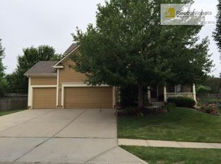 5338 W 159th Ter, Overland Park, KS 66085